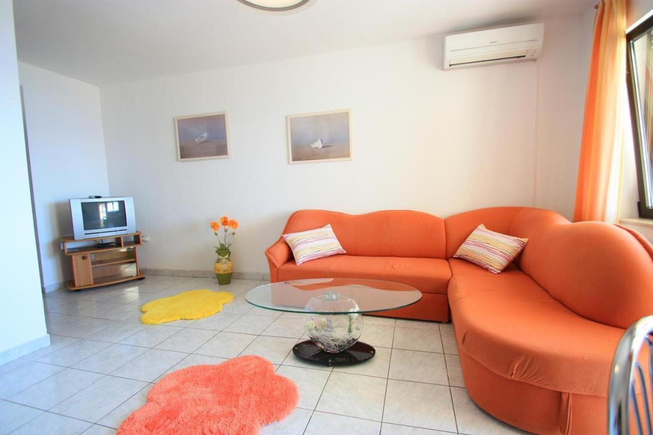 Pavica Apartman Dramalj Szoba fotó